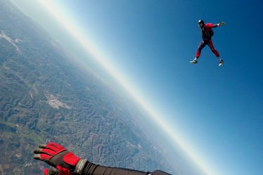 Saut en parachute à Lyon : où en en faire ?