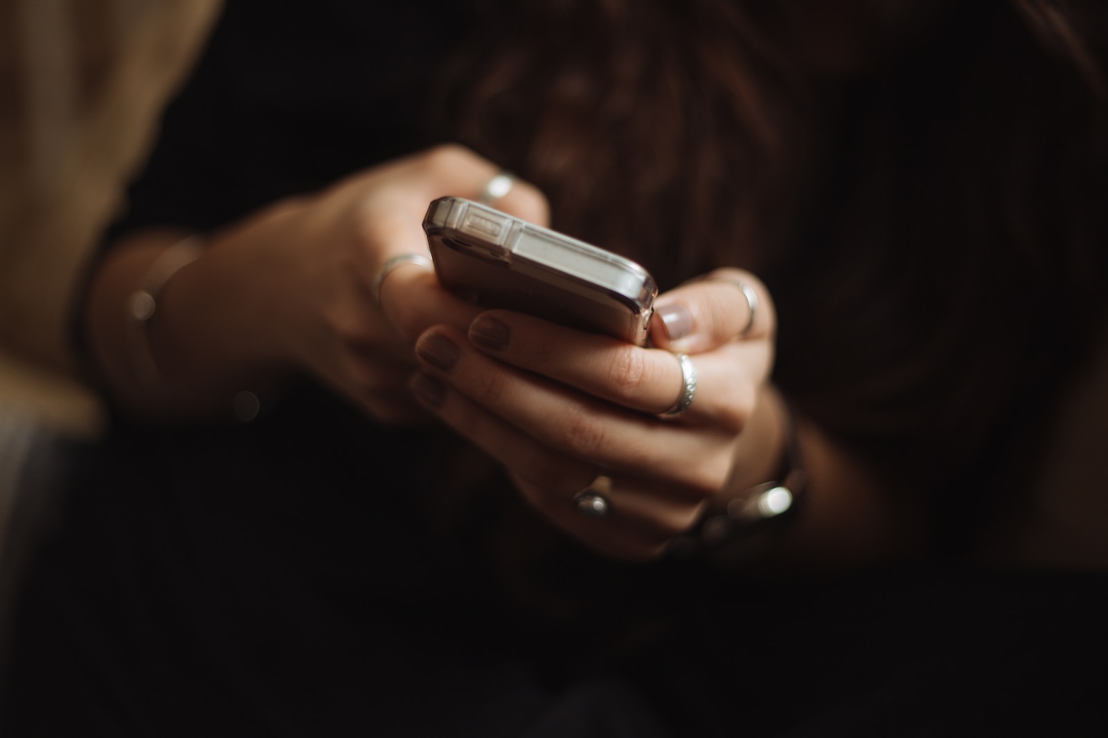 Comment le couplage téléphonie informatique améliore-t-il l&#8217;efficacité de votre entreprise ?