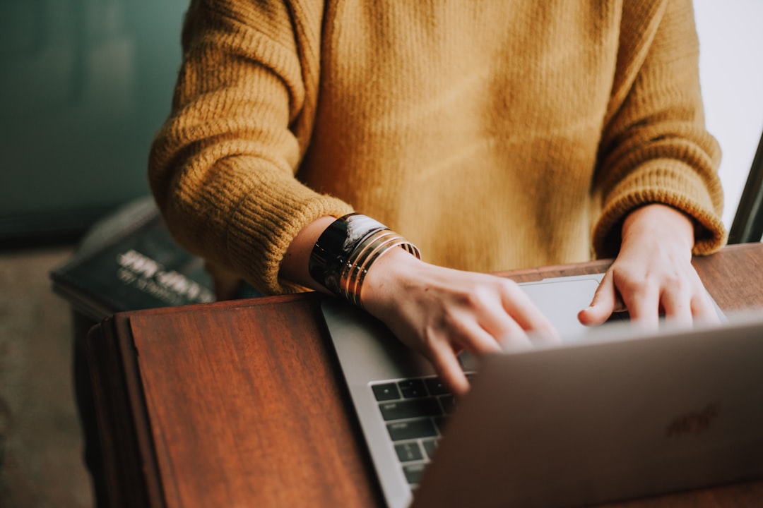 Comment héberger un site web en 2025 : guide complet pour débutants et confirmés
